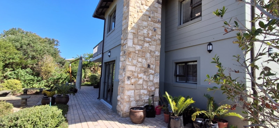 2 Bedroom Property for Sale in Hartenbos Landgoed Western Cape
